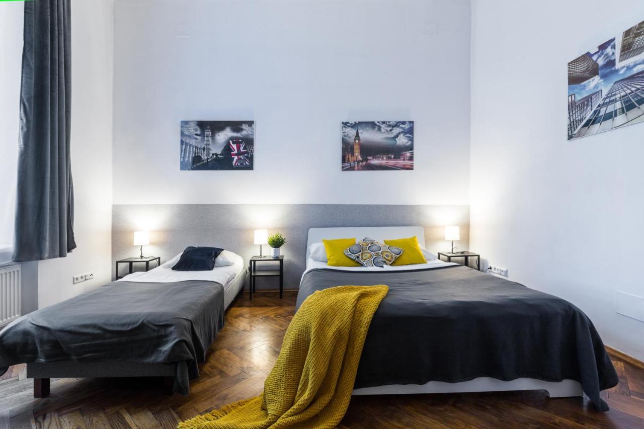 Wawel Cracow Old City Apartments - Friendhouse Apartments 크라쿠프 외부 사진