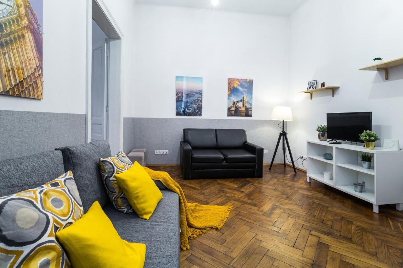 Wawel Cracow Old City Apartments - Friendhouse Apartments 크라쿠프 외부 사진
