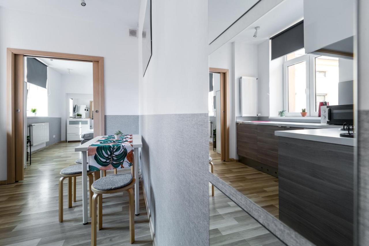 Wawel Cracow Old City Apartments - Friendhouse Apartments 크라쿠프 외부 사진